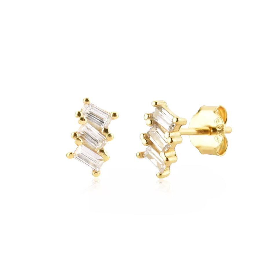 CHLOE STUDS