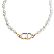 Load image into Gallery viewer, CD PEARL CHOKER
